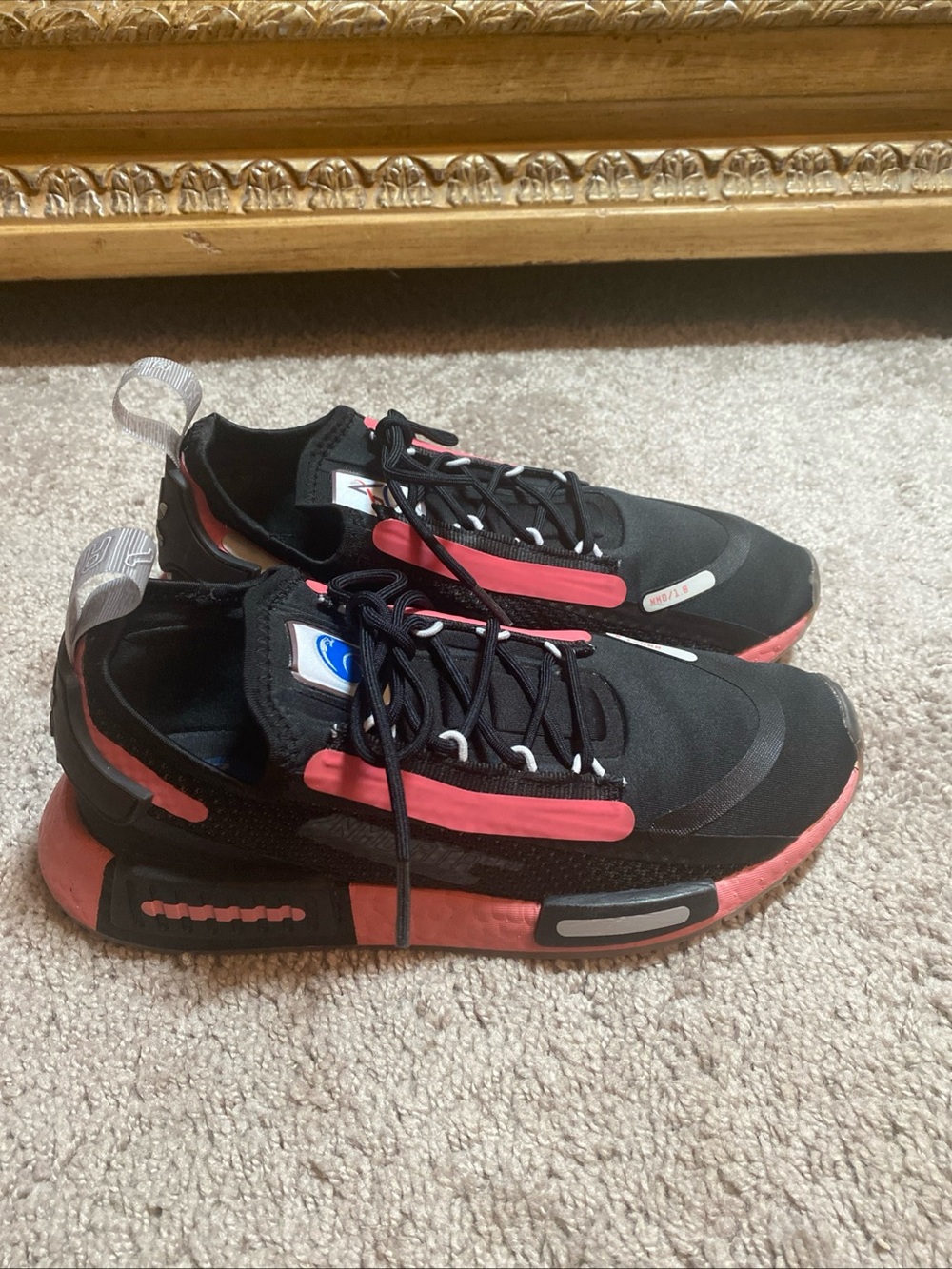 Adidas NMD R1 Spector x NASA  Athletic trainers sneakers low size 8